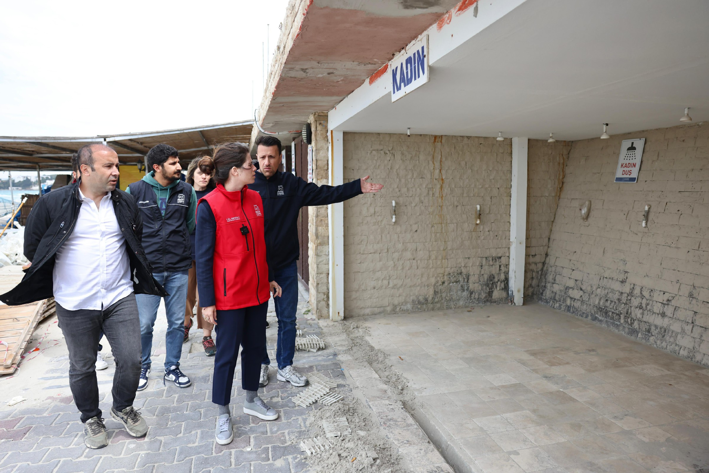 Ilıca Plajı’nda Yaz Hazırlıkları Sürüyor 3~1