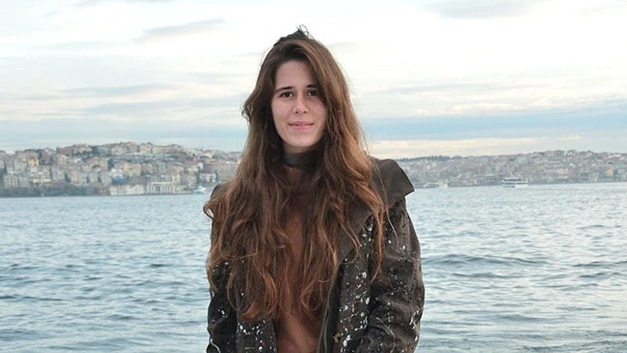 Lal Denizli Gzvt Cover