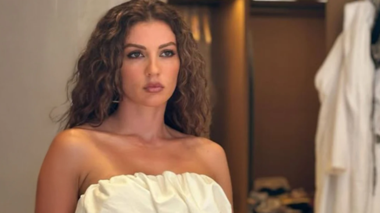 Burcu Ozberkkpng D Gx Aw0Wa6 Uusc4 S0Fzfj Lw