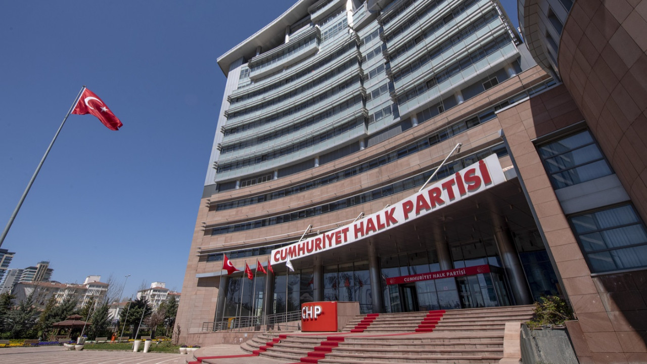 Chpden Kayyim Raporu Iktidar Son 8 Yilda Yerel Yonetimlere Toplam 154 Kez Kayyim Atadi Cnlz