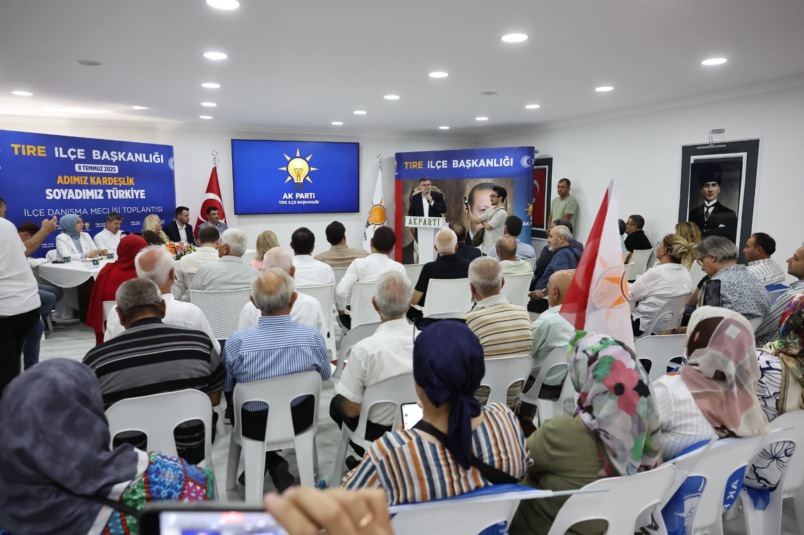 Ak Partili Saygili Tirede Konustu Biz Laf Uretmeyiz Biz Eser Uretiriz 2
