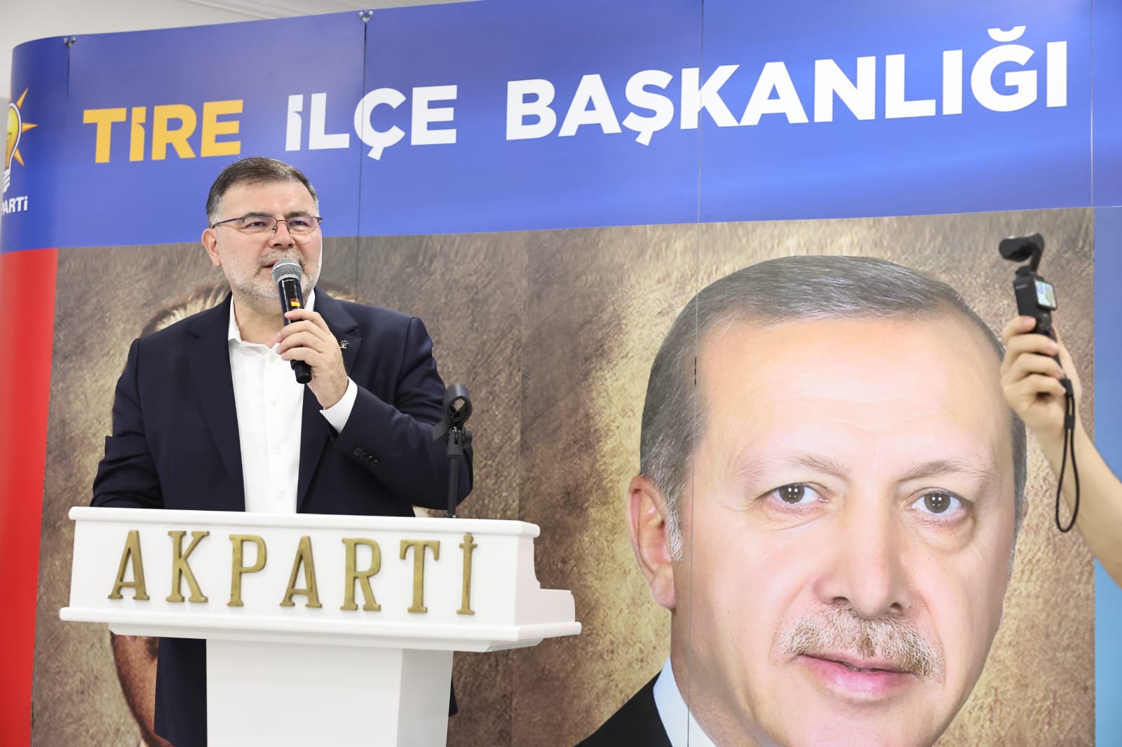 Ak Partili Saygili Tirede Konustu Biz Laf Uretmeyiz Biz Eser Uretiriz 3