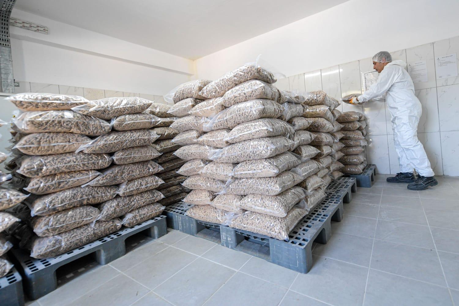 Buyuksehirden Can Dostlar Icin Mama Uretimi 2