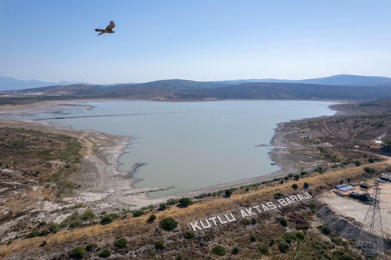 Cesmede Baraj Kurudu Her Gun 7 Saat Su Yok 2