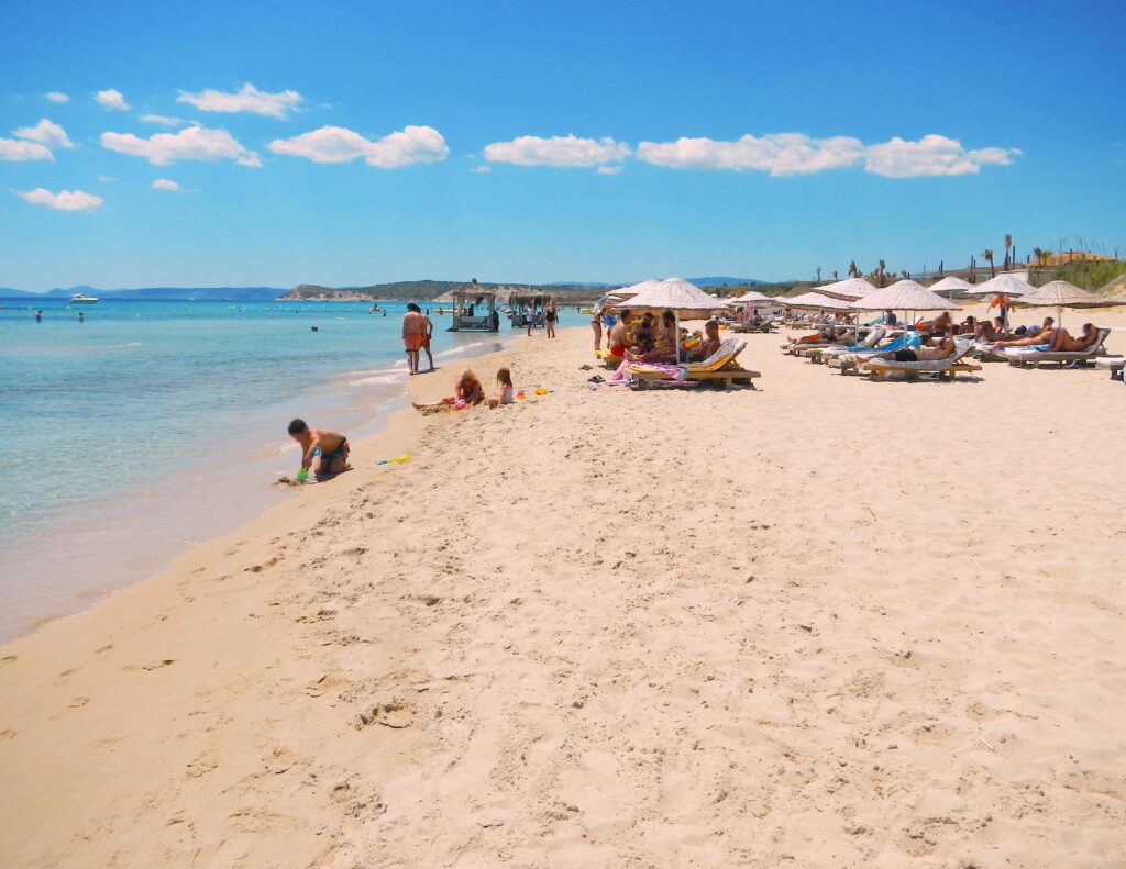 Cesmedeki Su Krizi Otelleri Vurdu Tatilciler Donuyor 4