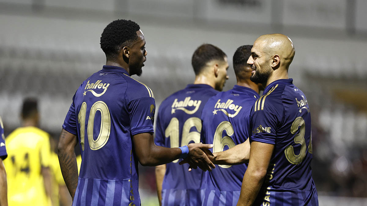 Fenerbahcede Jhon Durandan Ilk Macinda Govde Gosterisi 1