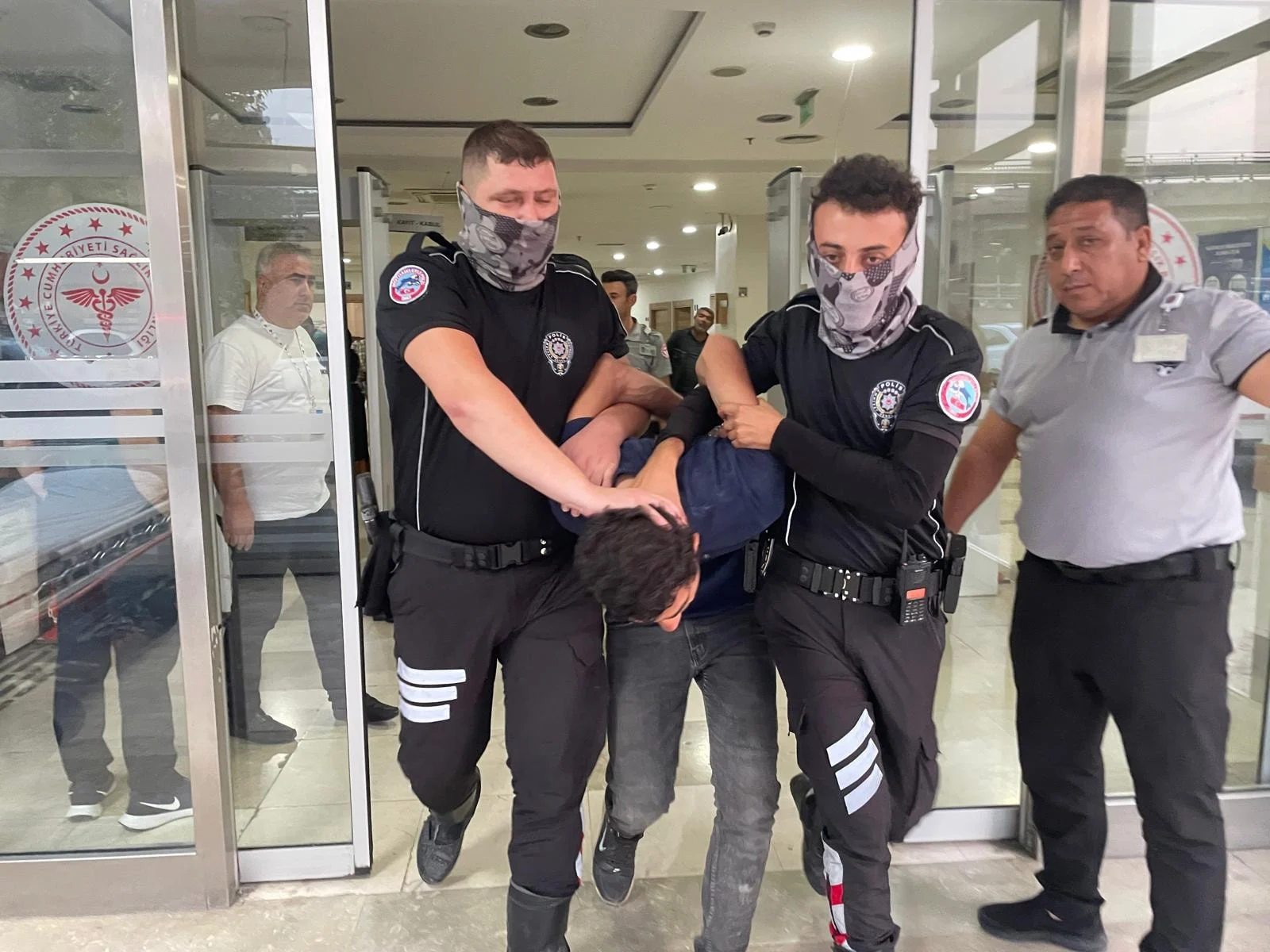 Hastanede Dehset Anlari Ortalik Kan Golune Dondu 2