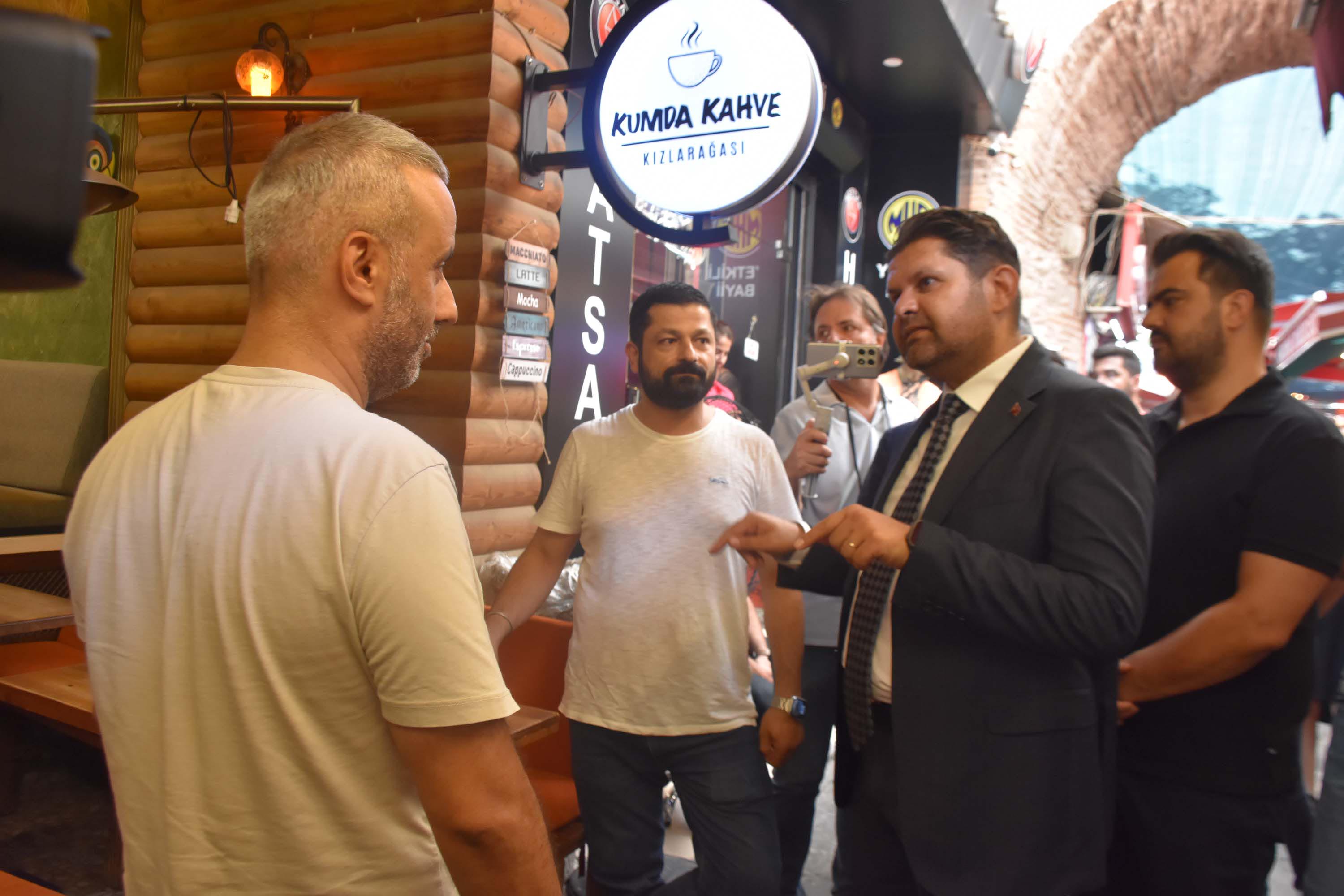 I Z M I R S A G L I K M U D U R L U G U N D E N S I G A R A D E N E T 830638 246160