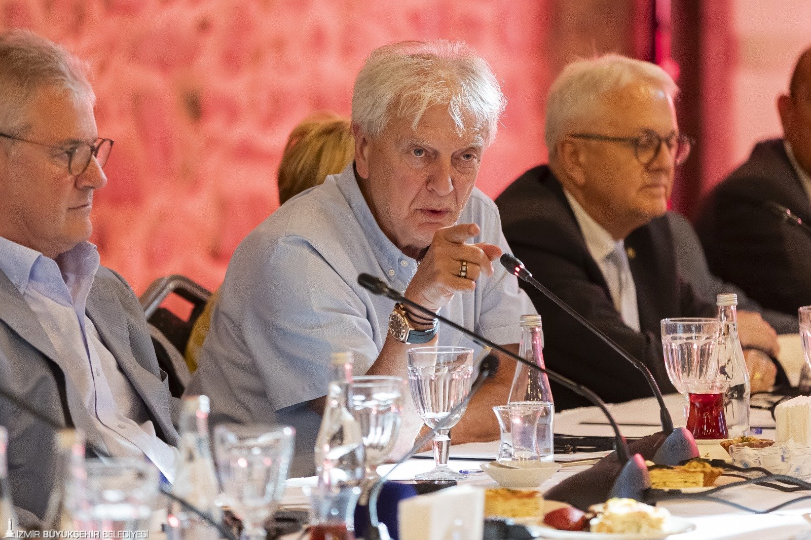Iekkkda Yangin Zirvesi Tugaydan Dayanisma Cagrisi 4