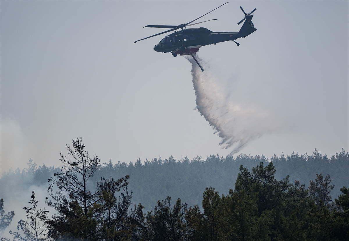 Izmirde Cifte Yangin Kabusu Iki Ilce Alev Alev 4
