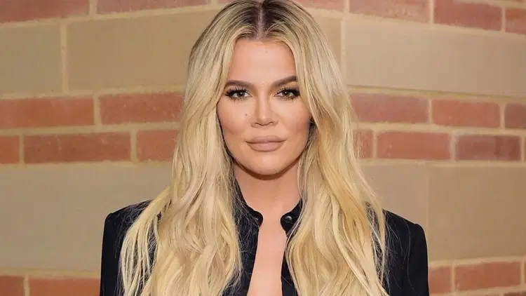 Khloe Kardashian Yaptirdigi Tum Estetikleri Tek Tek Saydi 2