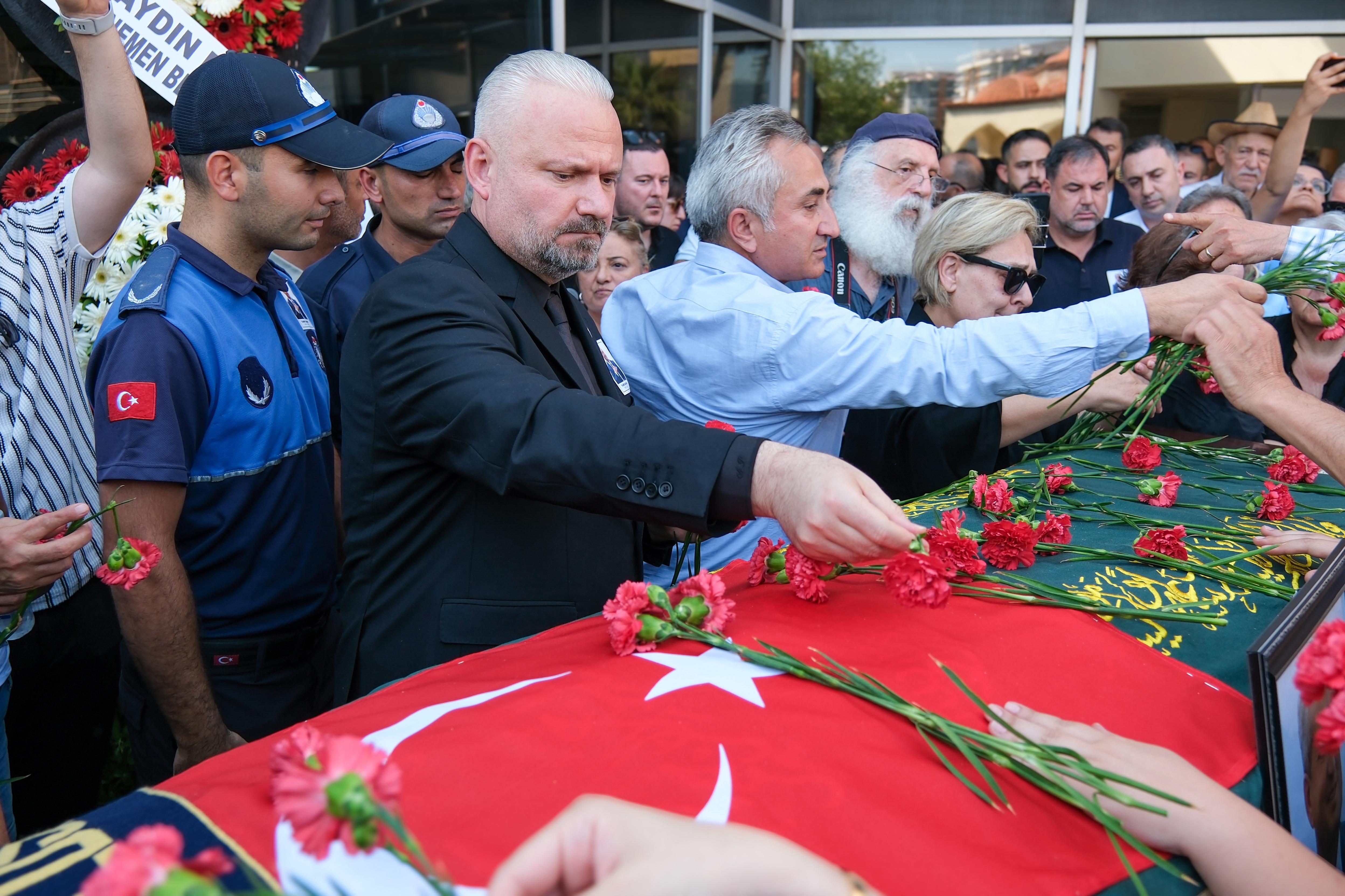 Menemen Belediyesinde Tahir Sahine Son Gorev 2