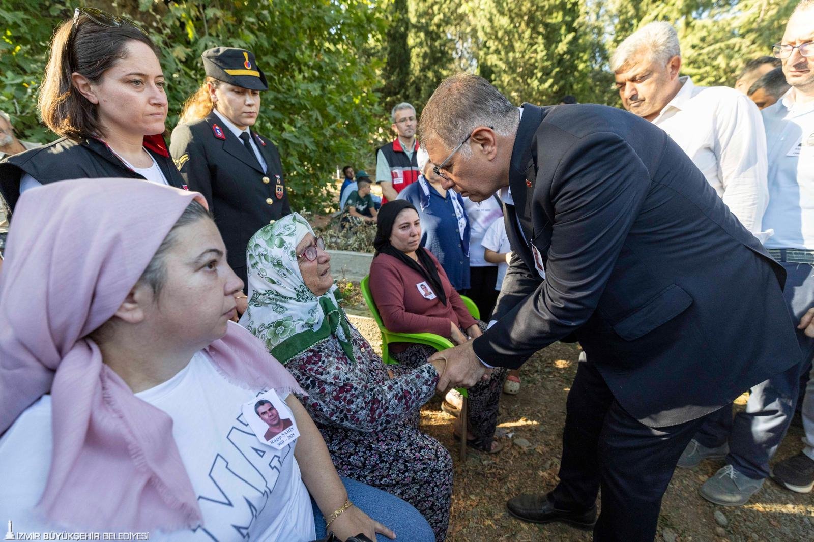 Odemis Yangininin Kahraman Sehidi Son Yolculuguna Ugurlandi 2