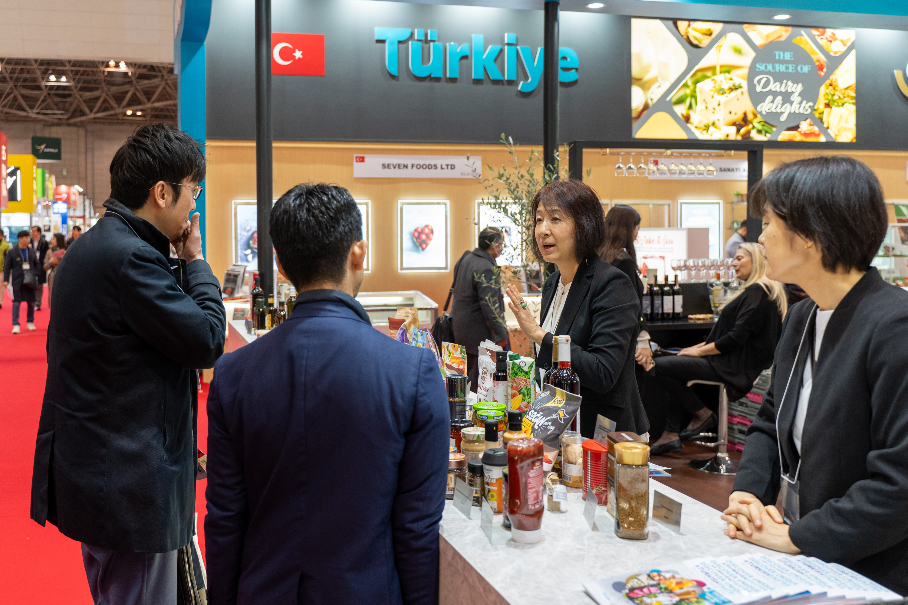 1755755768 1710313597 F O O D E X1