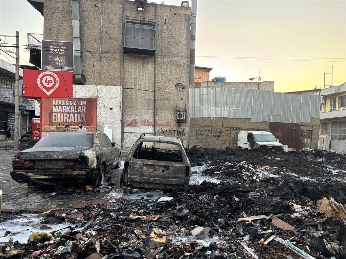 A A 20250802 38732991 38732983 I Z M I R D E C O P L U K T E C I K A N Y A N G I N D A 6 A R A C Z A R A R G O R D U