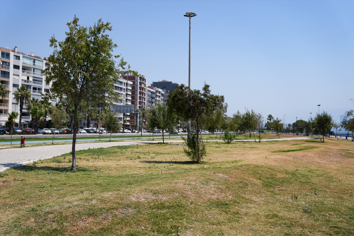 A A 20250806 38758468 38758464 I Z M I R D E I C M E S U Y U B A R A J L A R I N I N S E V I Y E S I D U S M E Y E D E V A M E D I Y O R