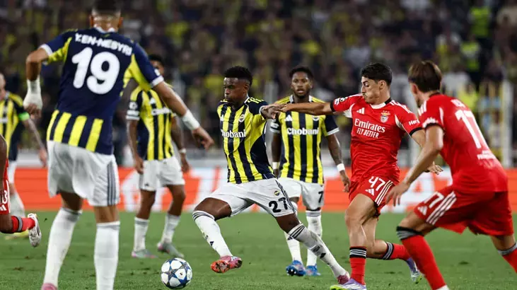 Benfica Fenerbahce Macin Hakemi Belli Oldu Tanidik Isim 4