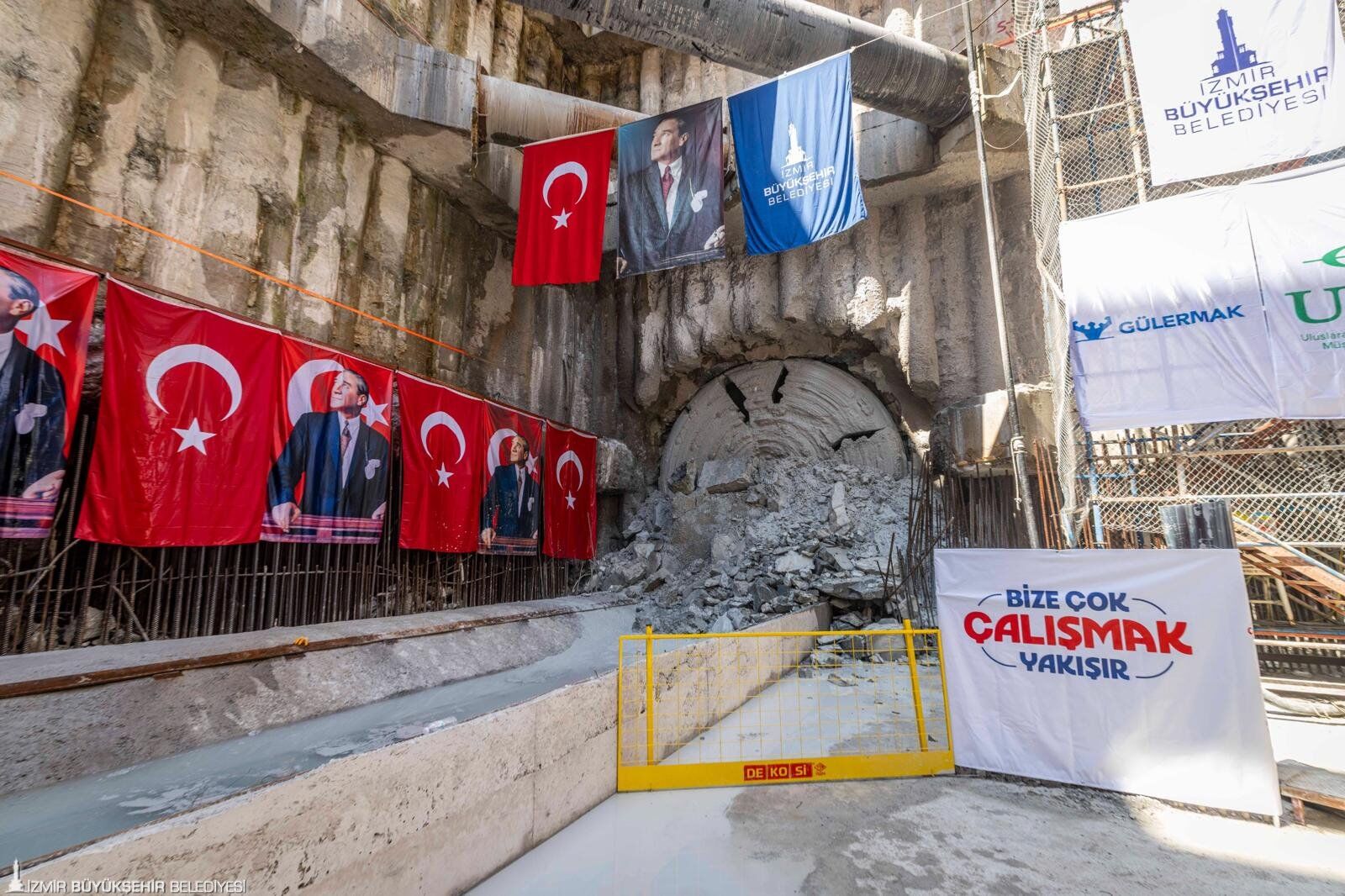Buca Metrosunda Sona Dogru Ucyol Ile Sirinyer Arasi Tamam 5