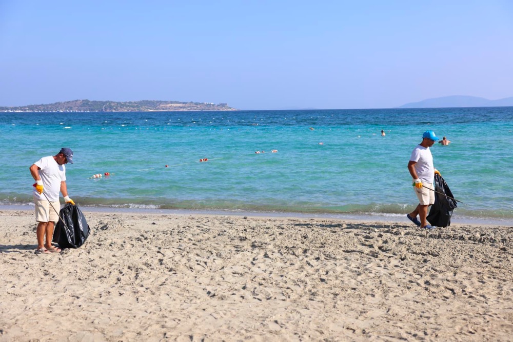 Çeşme Belediyesinden 19 Plajda 7 24 Temizlik 1