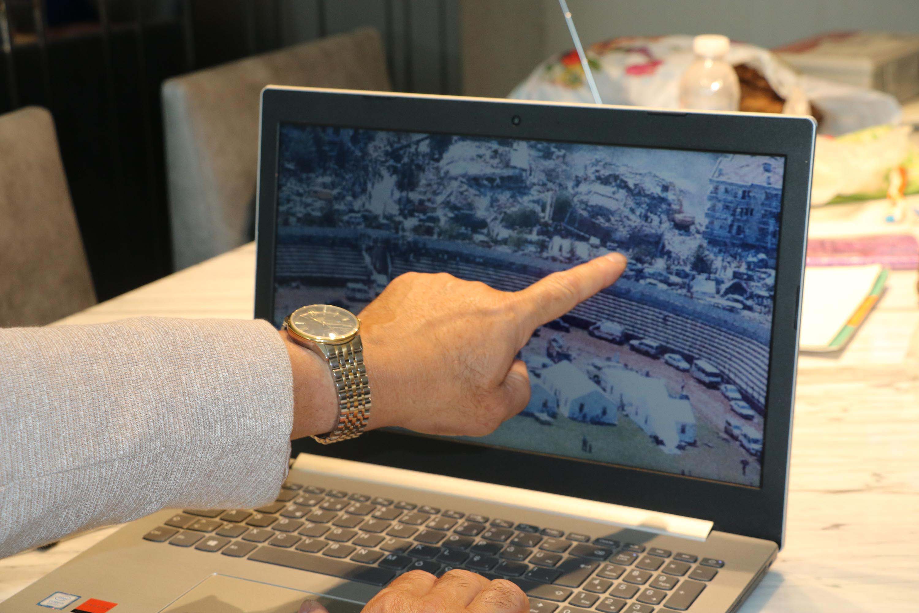 D E P R E M D E I L K 72 S A A T C O K K R I T I K 865595 257078