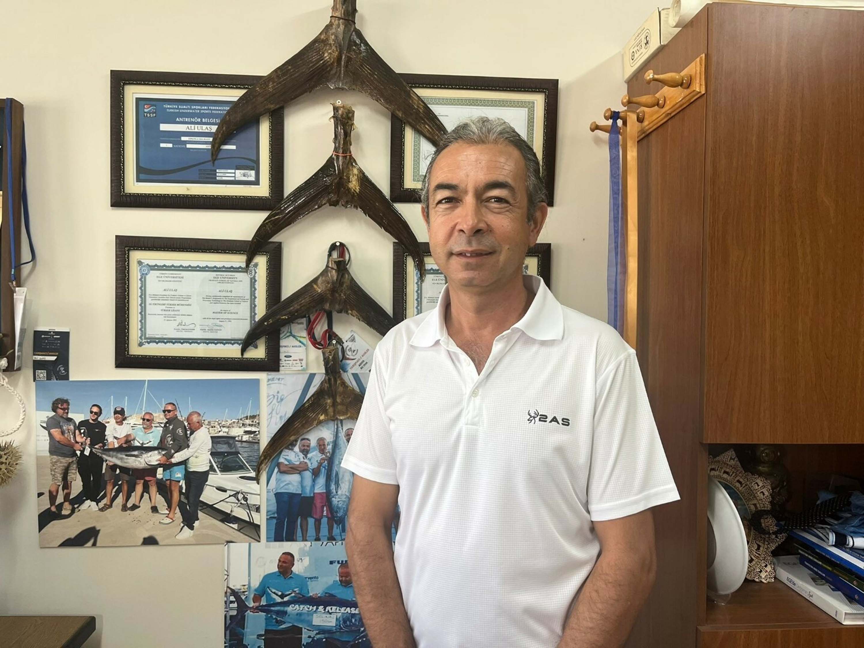 E G E D E N I Z I N D E Y E N I T E H L I K E I S T I L A C I T U 853938 253337