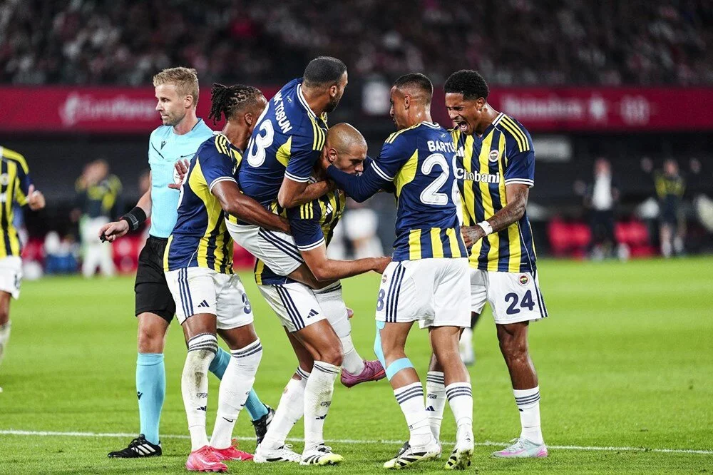 Fenerbahce Tur Icin Feyenoord Karsisinda Iste Muhtemel 11Ler 1