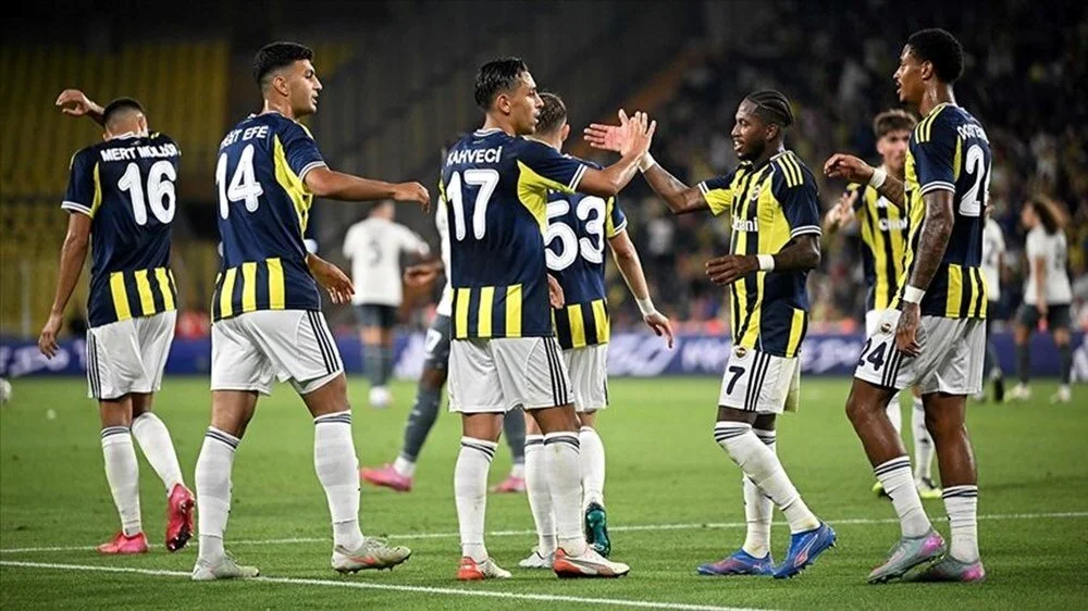 Fenerbahce Tur Icin Feyenoord Karsisinda Iste Muhtemel 11Ler 3