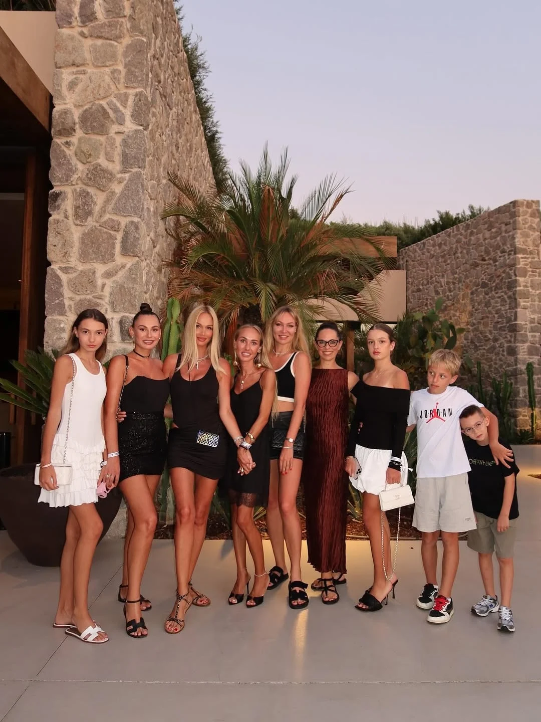 Guzellik Kralicesi Ozel Ucakla Turkiyeye Geldi Doyasiya Eglendi 4