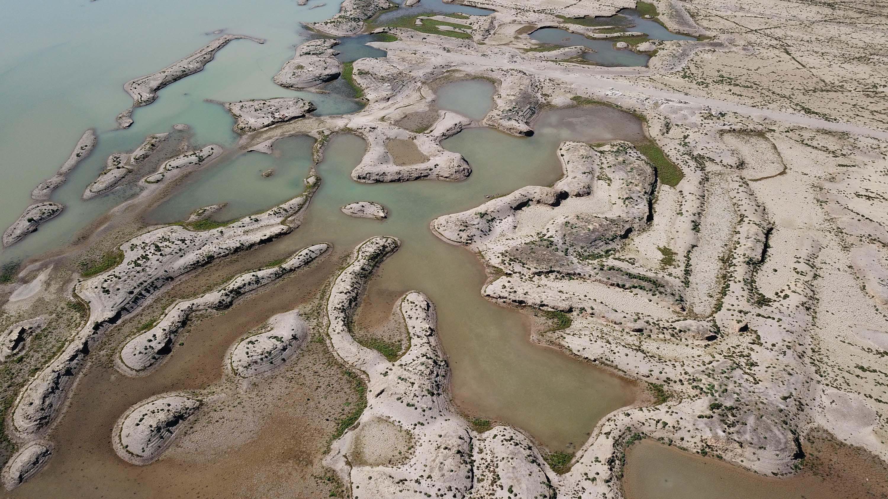 I Z M I R I N 40 G U N L U K S U Y U K A L D I 873577 259478