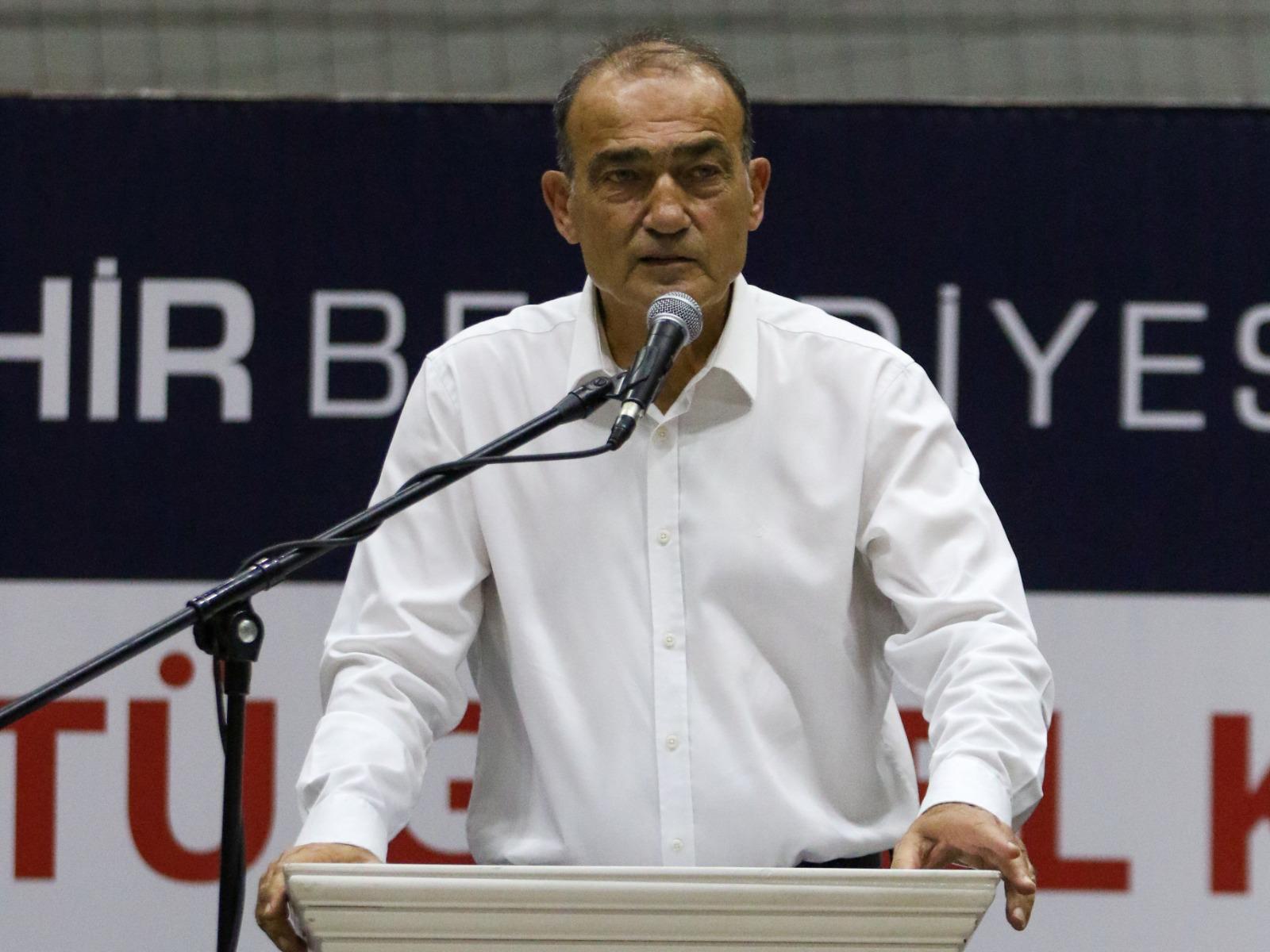 Izmir Buyuksehir Spor Kulubunde Bayrak Degisimi 1