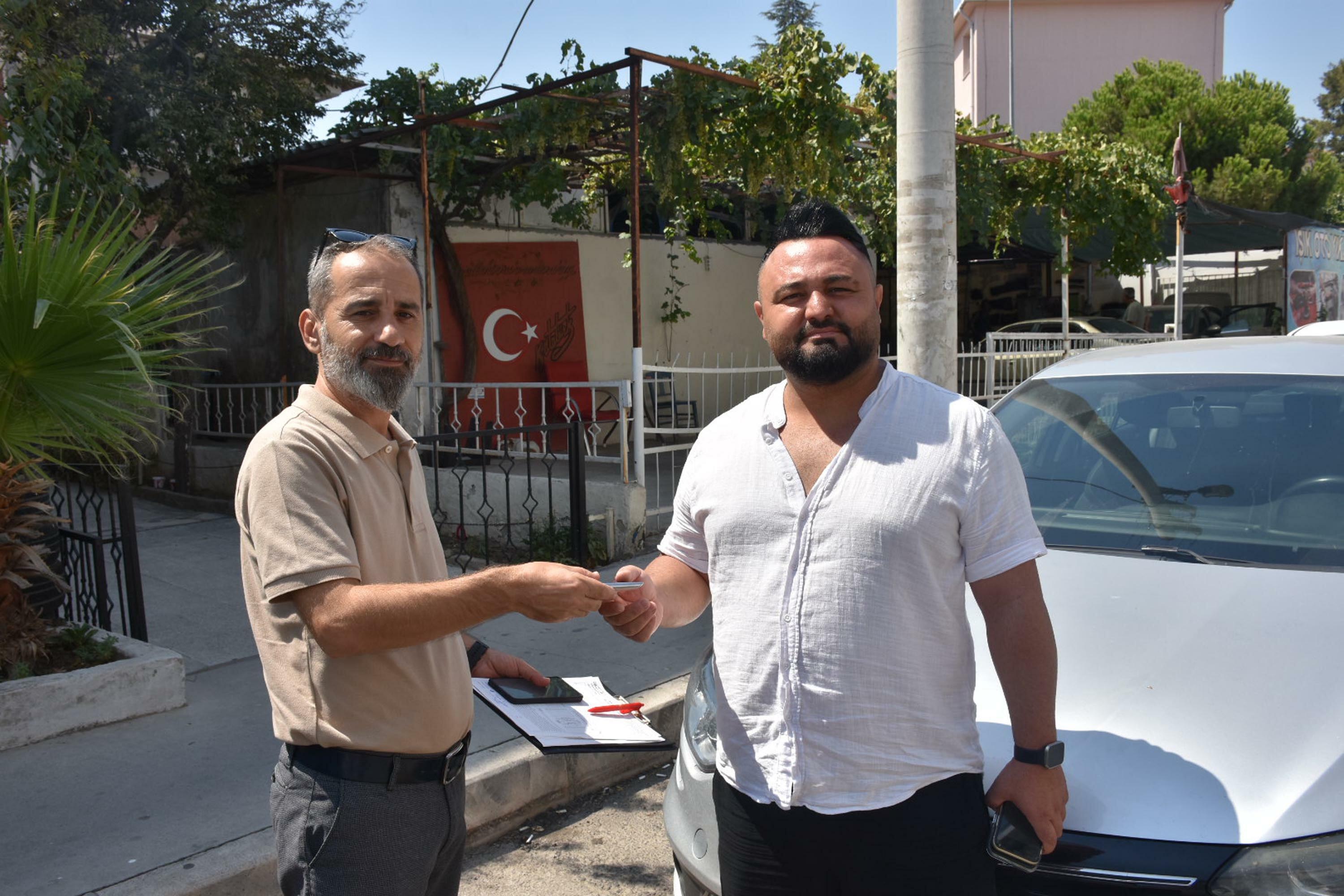 Izmirde Kiralik Araclara Talep Patlamasi 3