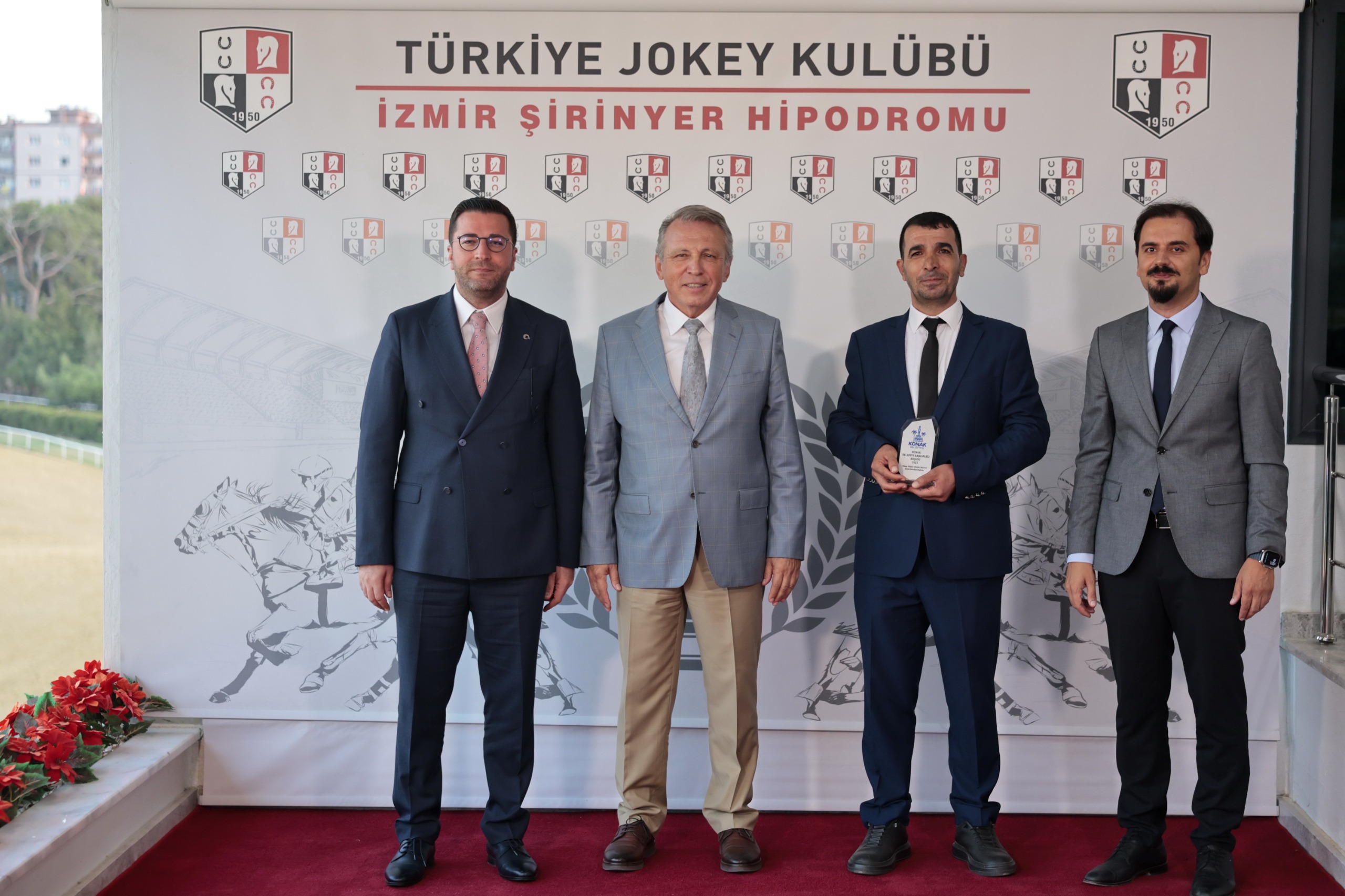 Konak Belediye Baskanligi Kosusunu Gutshot Kazandi 2