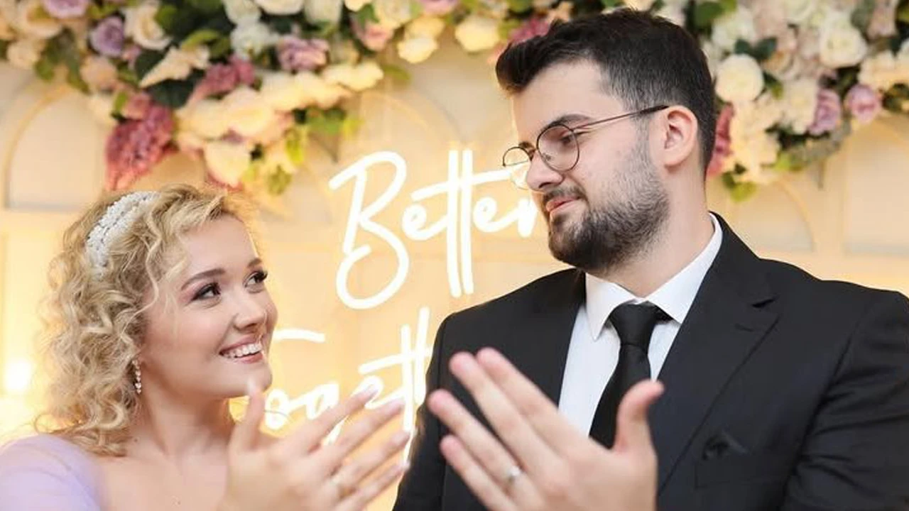 Unlu Yayinci Oldu Iddiasi Canli Yayinlar Apar Topar Kesildi 2