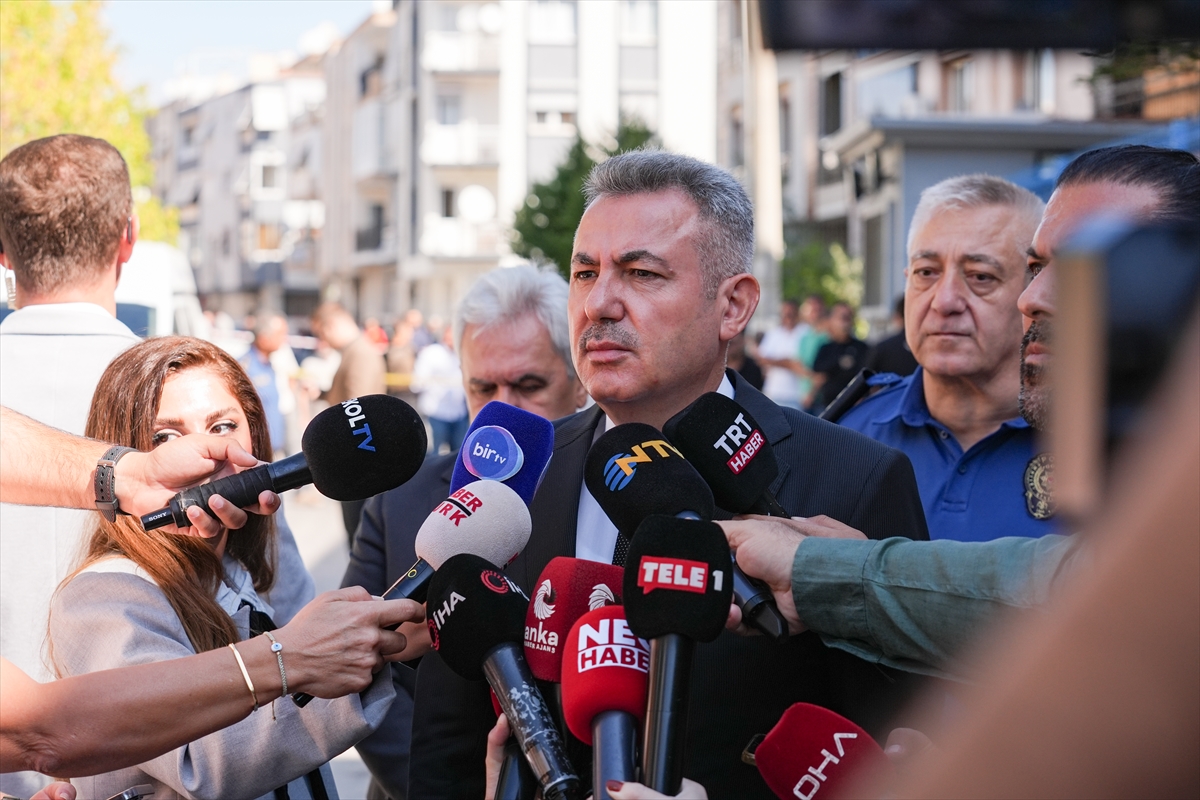 A A 20250908 39054015 39054012 I Z M I R D E P O L I S M E R K E Z I N E S I L A H L I S A L D I R I D A 2 P O L I S S E H I T O L D U