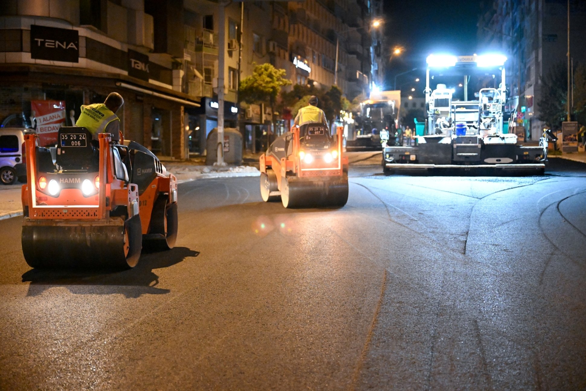 Baskan Eski Yerinde Takip Ediyor Modern Bornova Icin Gece Gunduz Mesai 3