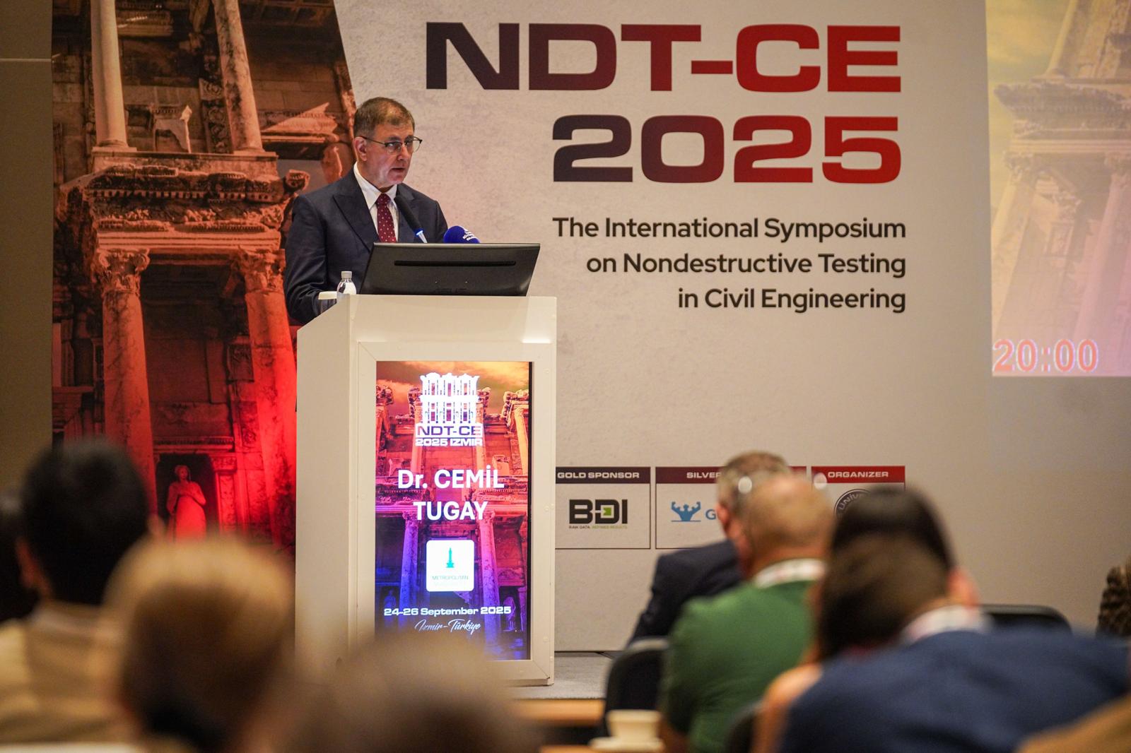 Baskan Tugay Izmirde 17 Diri Fay Var Dedi Ve Ekledi Yeni Bir Deprem Master Plani Icin Calisma Baslattik 5