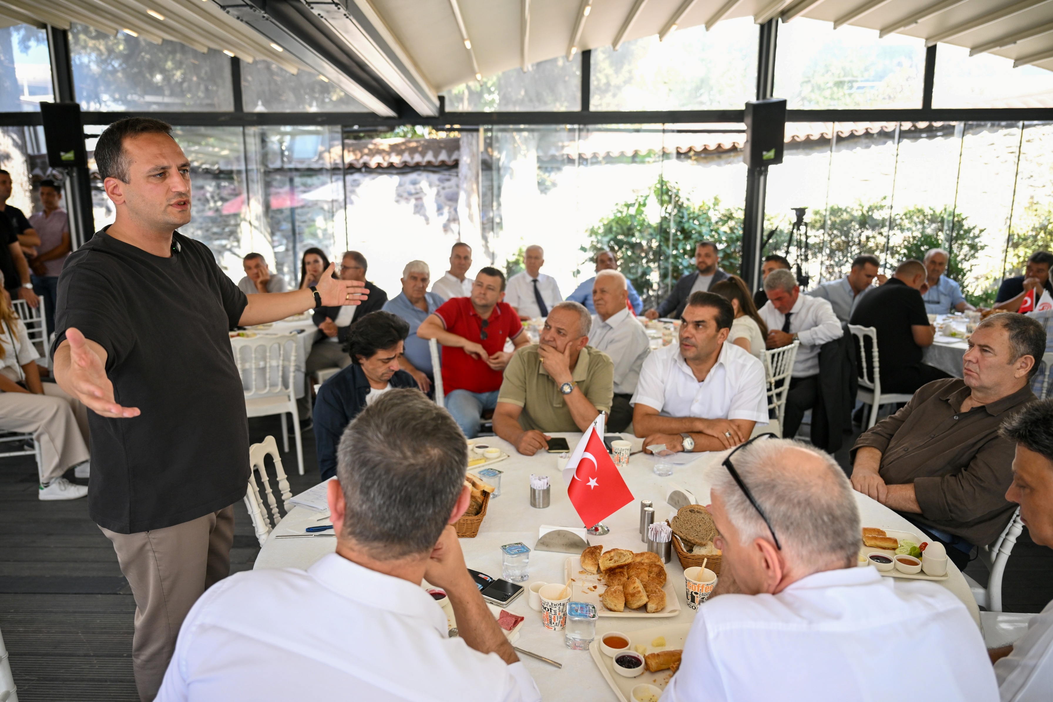 Başkan Eşki’den sanayicilere ruhsat çağrısı ve atık yönetimi uyarısı