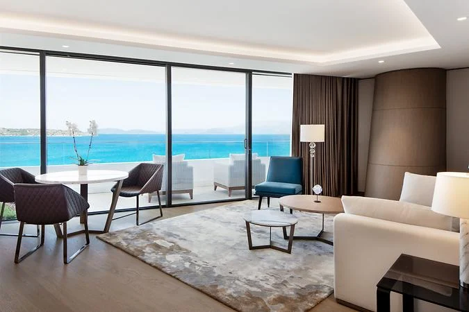 Cesmede Azerilerin Yuzunu Gulduren Imar Degisikligi Otel Odalari Rezidans Olarak Satilabilecek 2