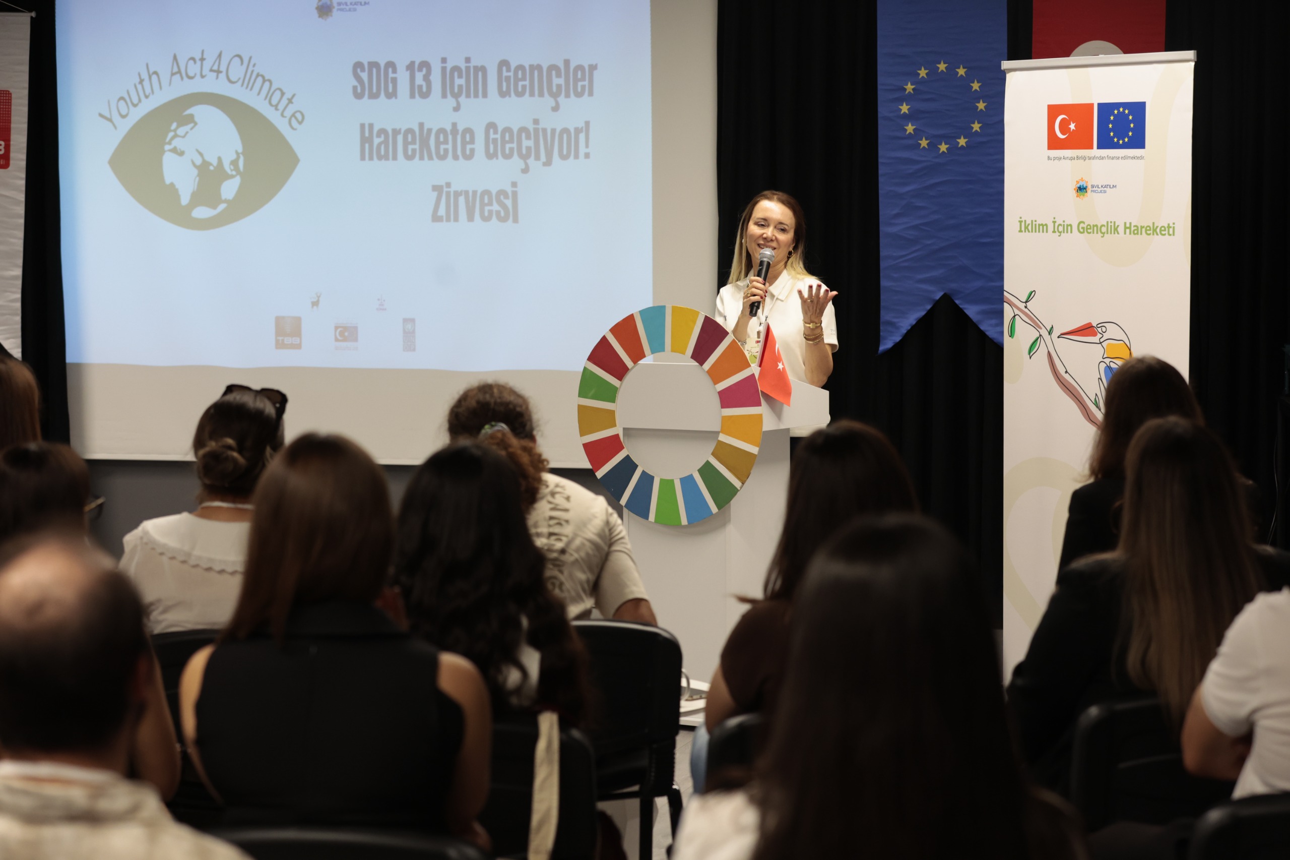 Gençler Iklim Eylemi Için Konak’ta Zirve Yaptı (2)