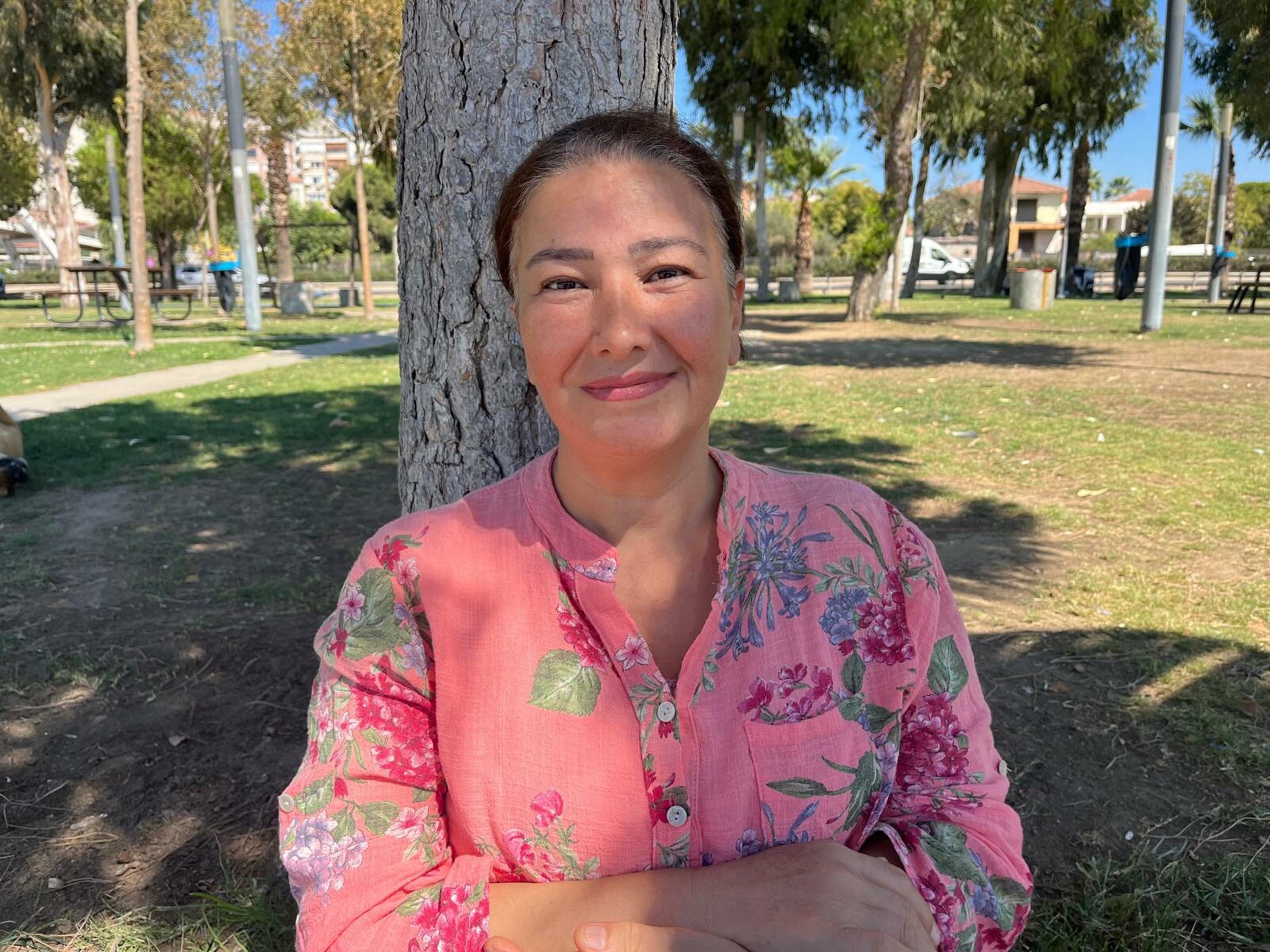 I Z M I R K O R F E Z I N D E K I R L I L I K V E K O T U K O K U 916091 272189