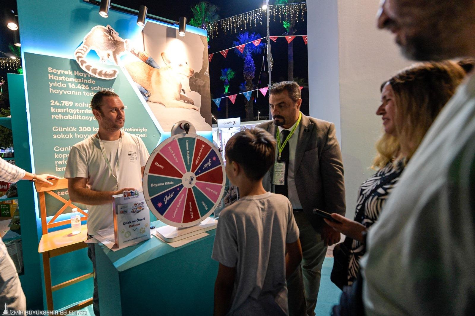 Iefte Can Dostlar Icin Ozel Stant 1