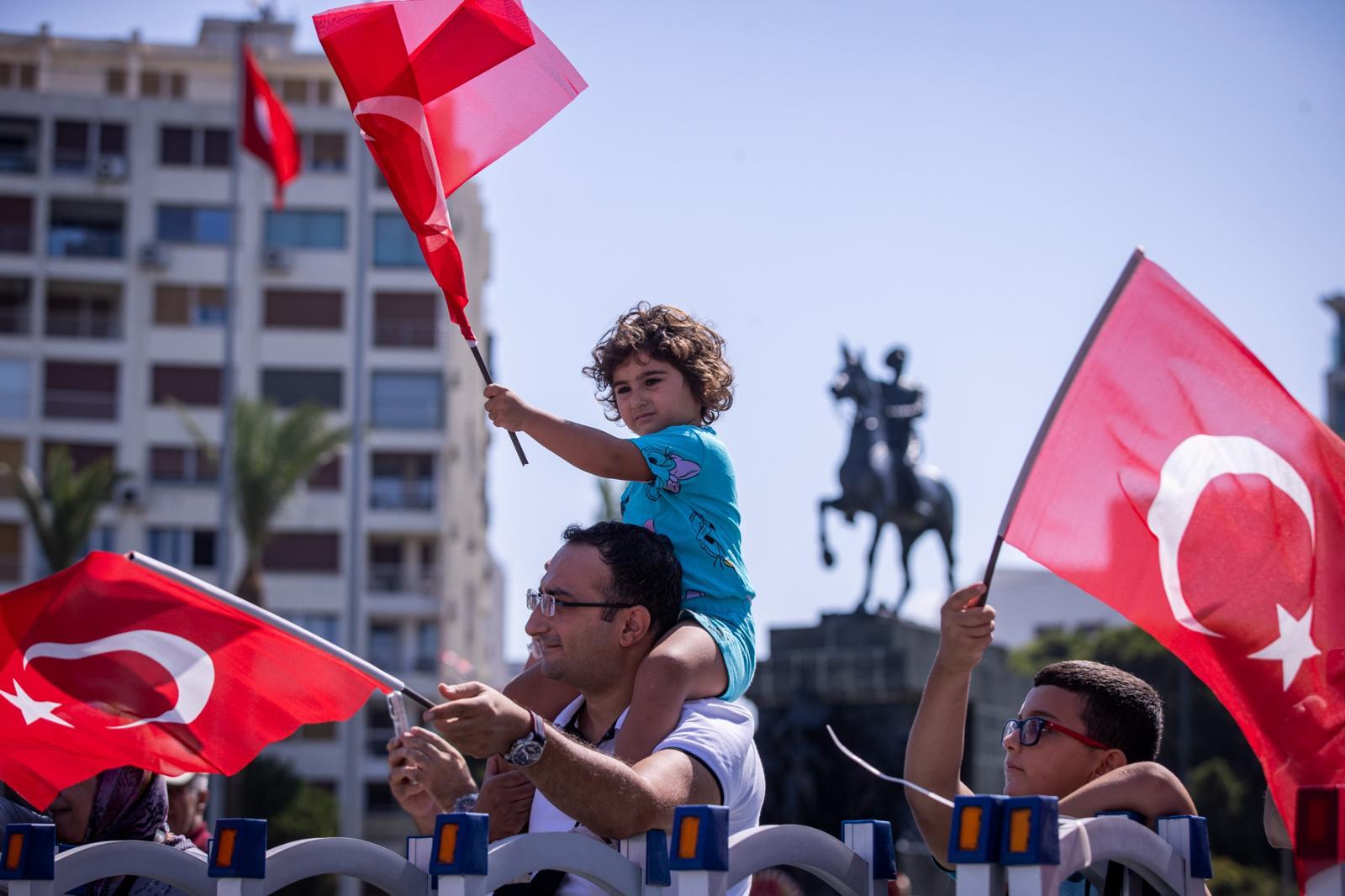 Izmirde 9 Eylul Coskuyla Kutlanacak Iste Saat Saat Program 11