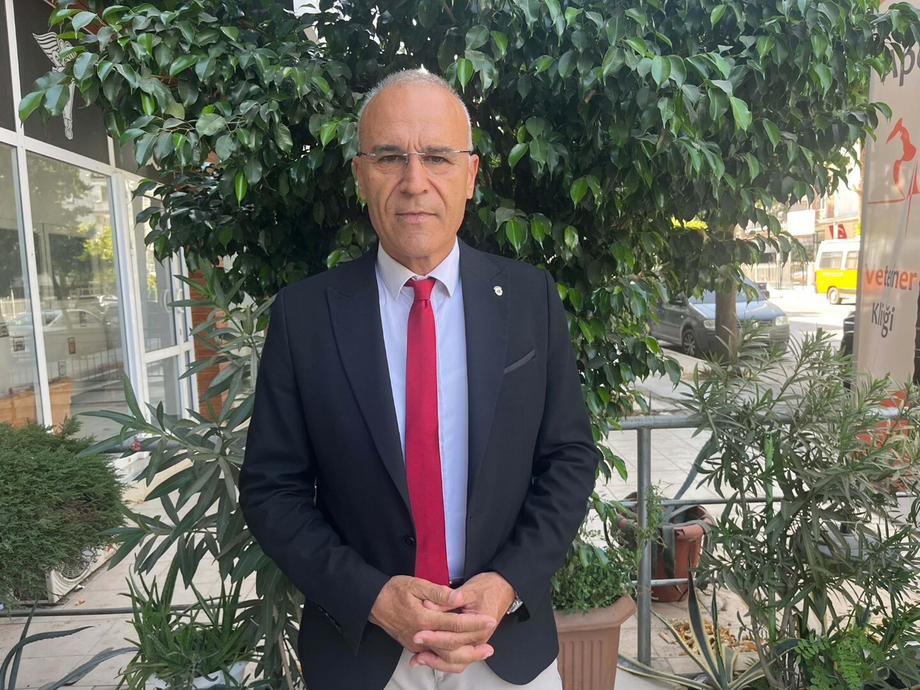 Izmirde Ogrenciler De Veliler De Cikmazda 11Ler Cep Yakiyor 5