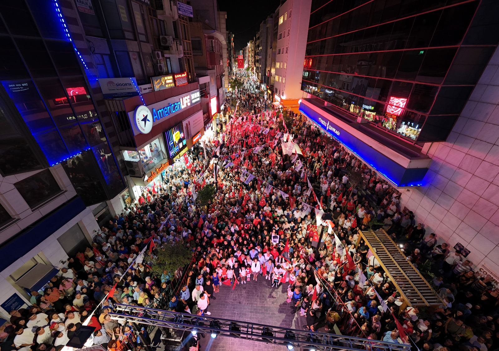 Izmirin Kurtulusu Karsiyakada Gururla Kutlanacak 3