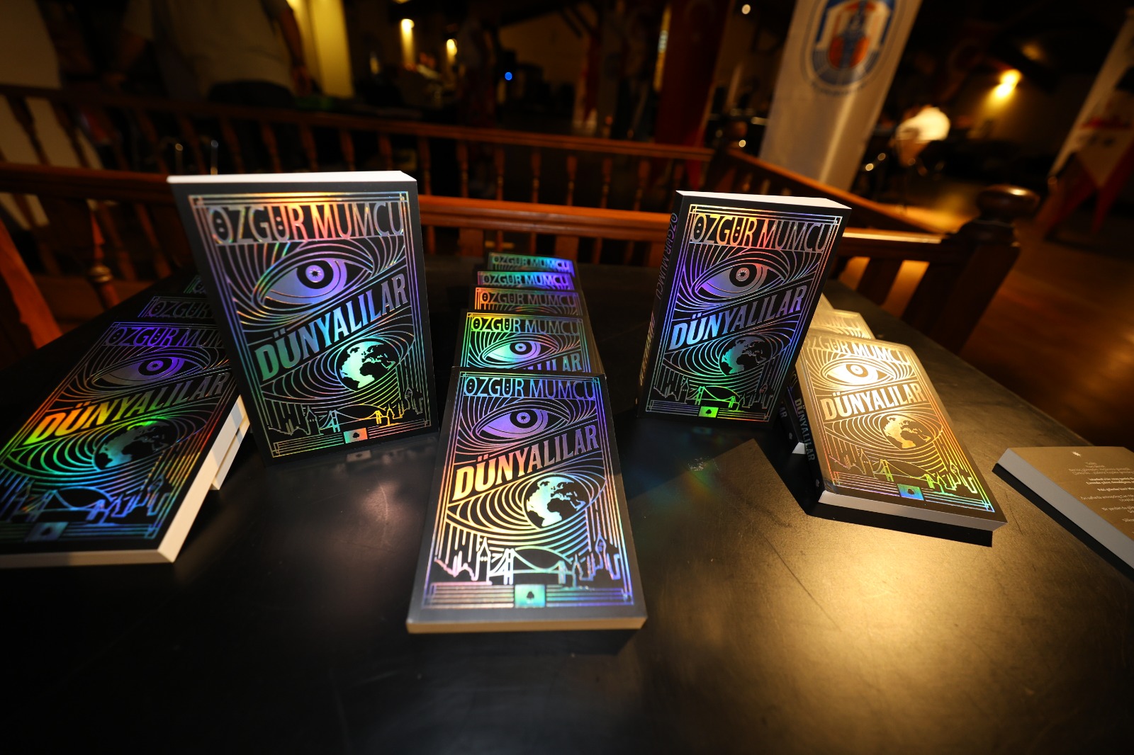 Özgür Mumcu Dünyalılar (7)