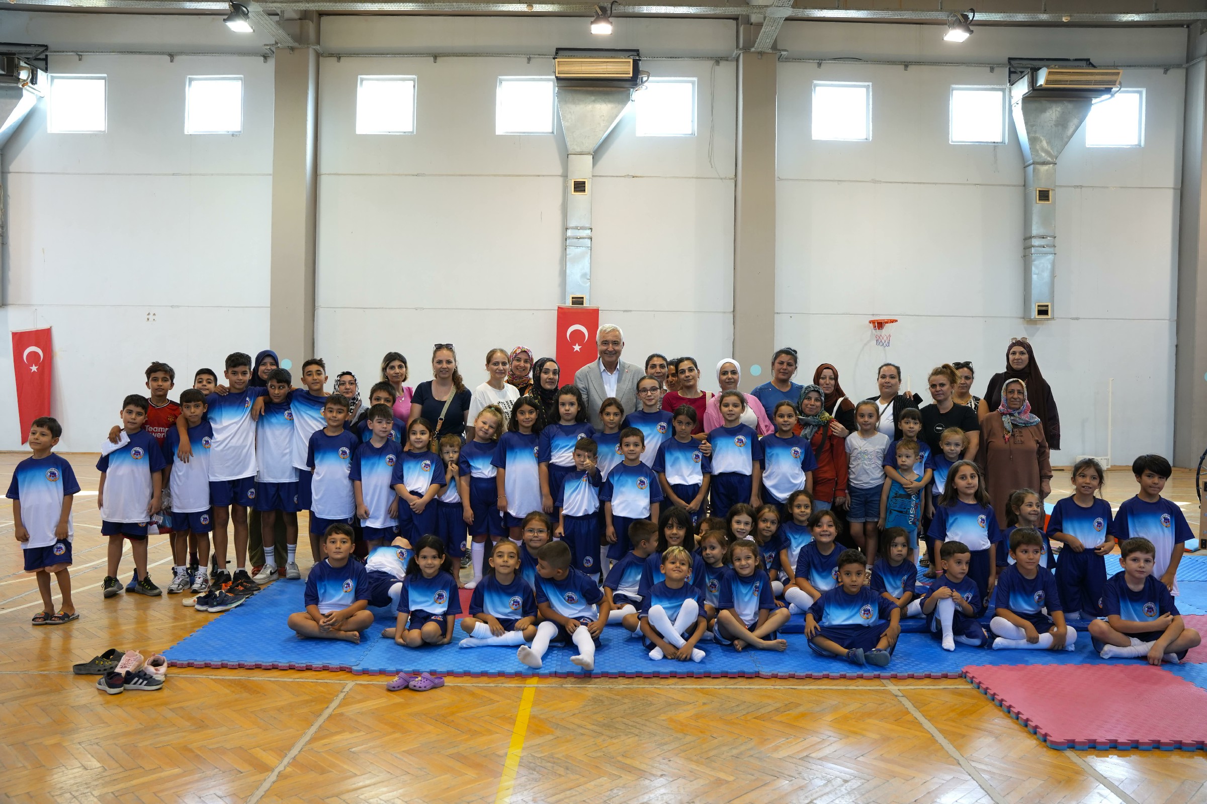 T O P L U F O T O Ğ R A F~1