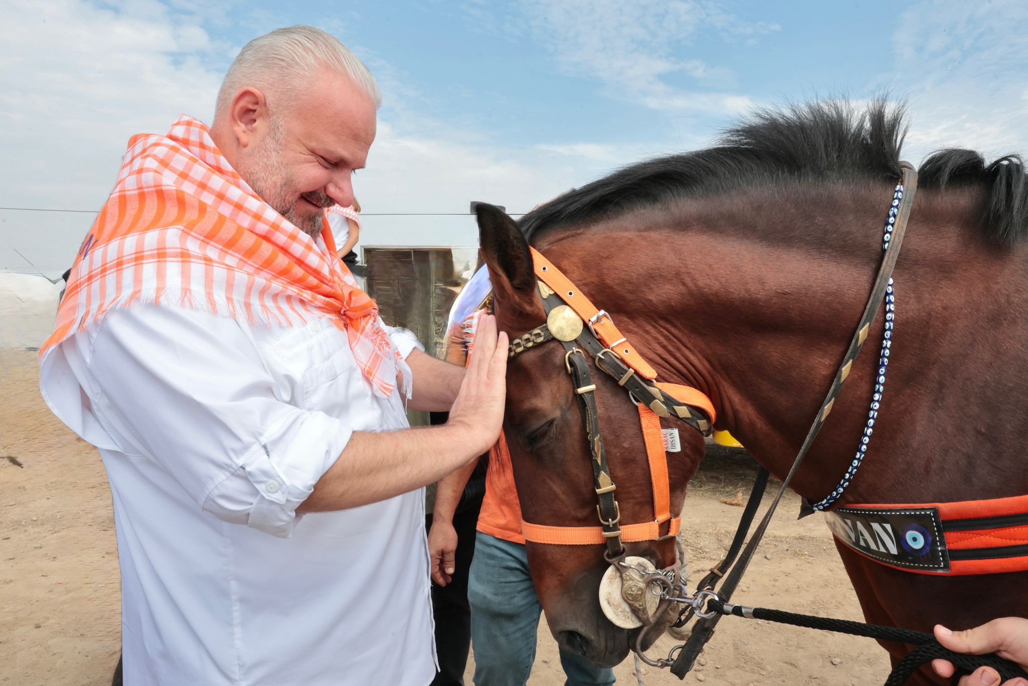 Turkiyenin Sampiyon Atlari Menemende Yaristi 2