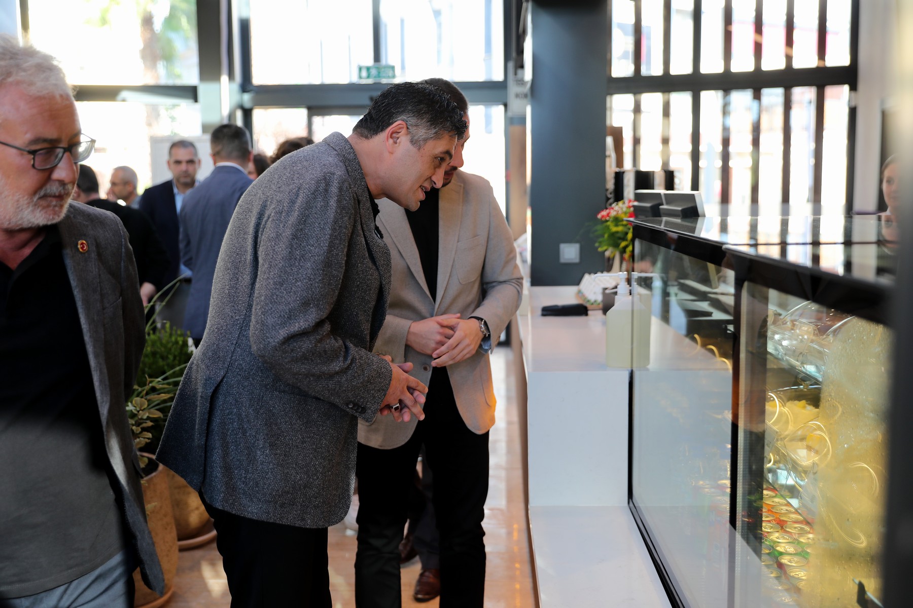 11 Aliağa’nın Yeni Buluşma Noktası Albest Meydan