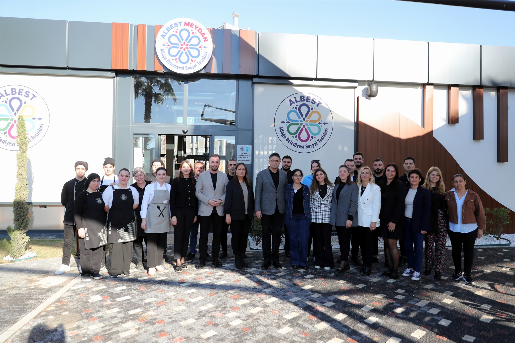 12 Aliağa’nın Yeni Buluşma Noktası Albest Meydan