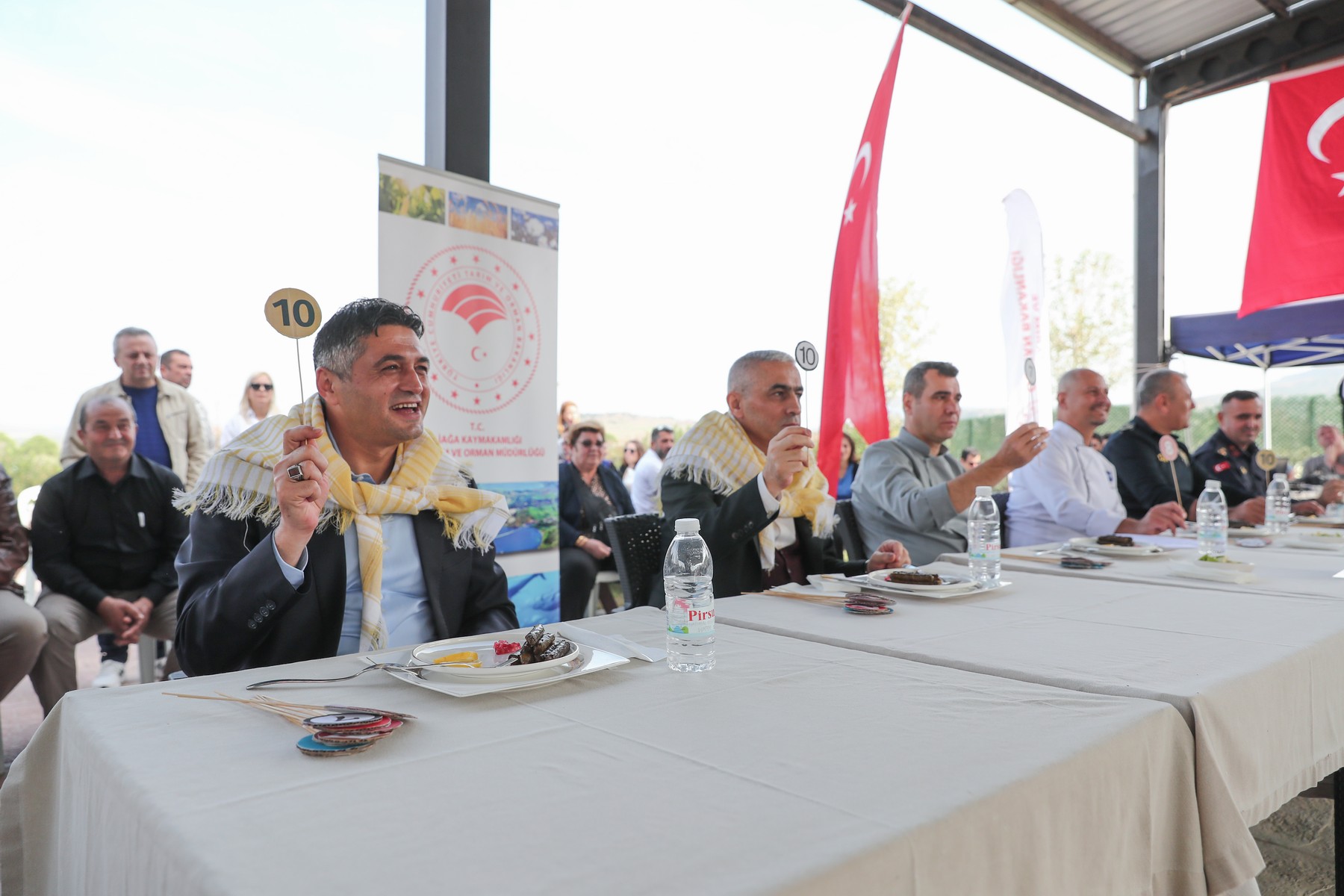 16 Aliağa’da Zeytinin Bereketi 4.Zeytin Hasat Şenliği’nde Kutlandı